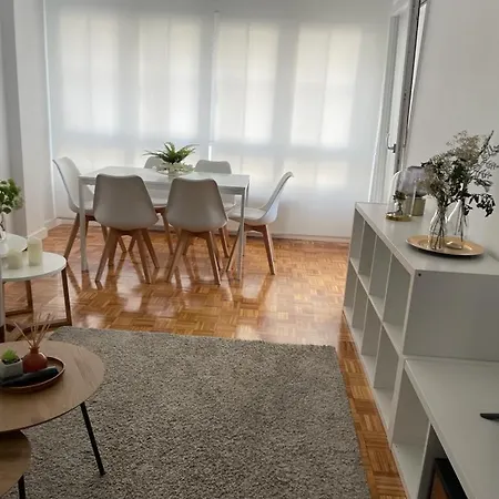 דירה Historico Wifi & Parking Gratuito *