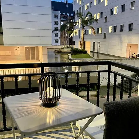 דירה Historico Wifi & Parking Gratuito *